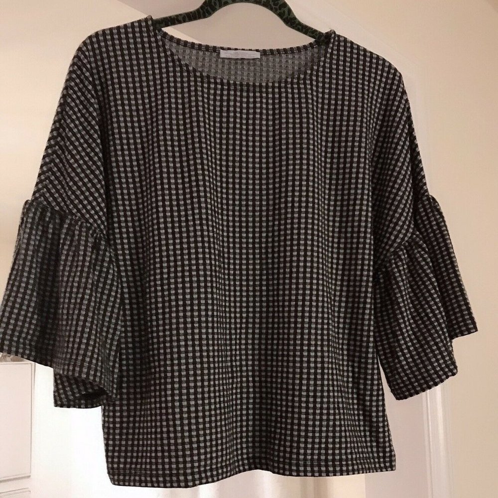 Preowned Zara Women’s Fashion Cropped Sweater